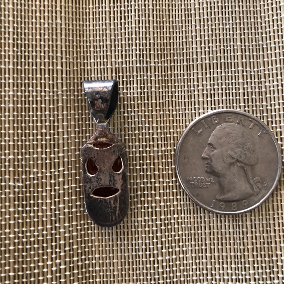 Sterling faceted garnet pendant - Picture 6 of 6